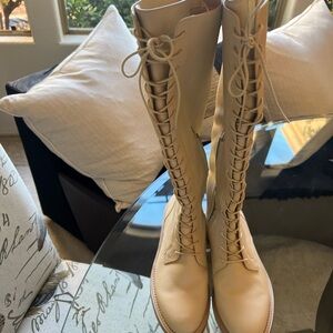 Women's Sam Edelman Boots size 9, like new